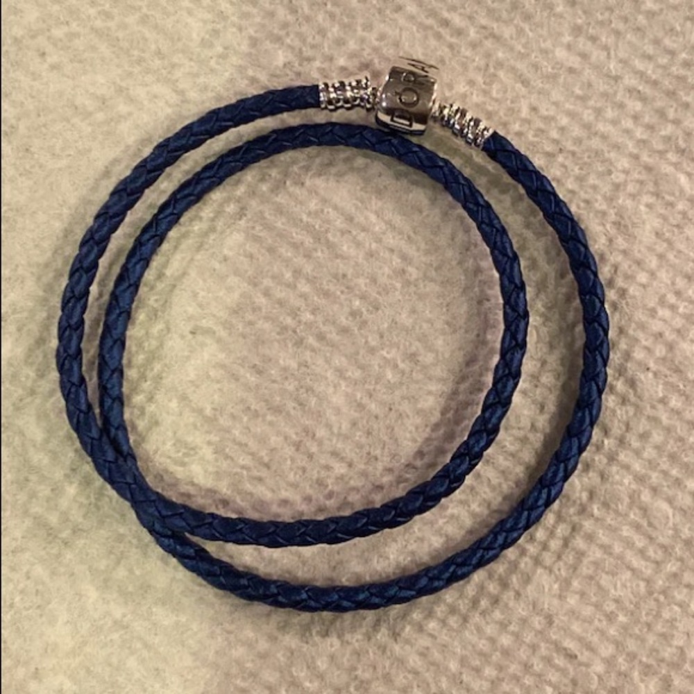‼️Sold‼️Pandora braided bracelet